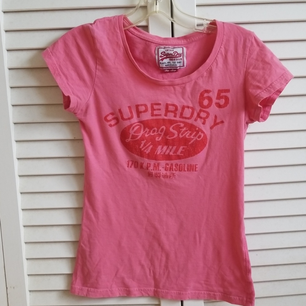Superdry tee  size L, actual size S